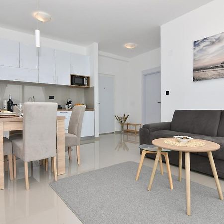 Apartmani Porat อิกาโล ภายนอก รูปภาพ