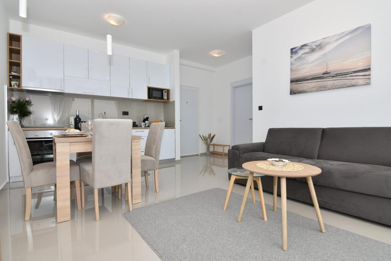 Apartmani Porat อิกาโล ภายนอก รูปภาพ